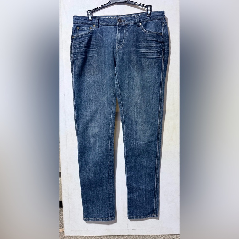 Canyon River Blues Women's Blue Curvy Skinny Jeans Size-8